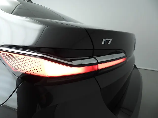 BMW i7 xDrive60 2023 Elektrisch 49