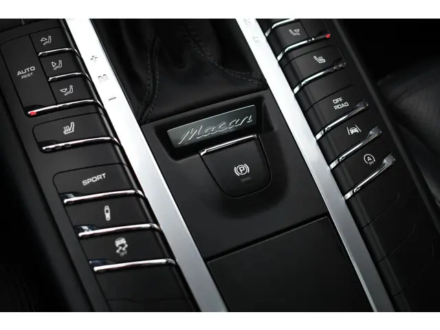 Porsche Macan 2.0 PDK 2018 Benzine 17