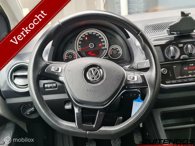 Volkswagen up! 1.0 BMT up! beats 2016 Benzine 7