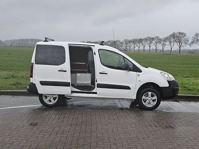 Citroën Berlingo 1.6 2018 Diesel 12