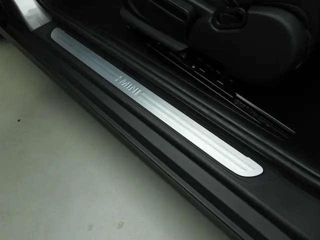 MINI 3-Deurs Cooper 2023 Benzine 26