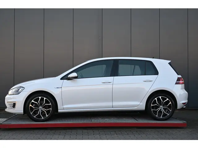 Volkswagen Golf 1.4 TSI GTE 2015 Hybride Benzine 7