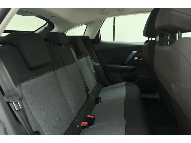 Citroën ë-C4 Feel 50 kWh 2022 Elektrisch 14