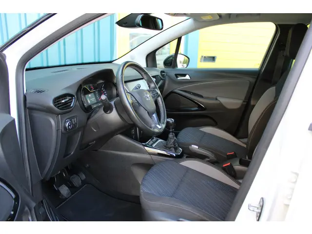 Opel Crossland X 1.2 Turbo 120 Jaar Edition 2019 Benzine 9