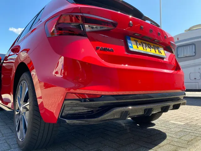 Škoda Fabia 1.0 TSI Monte Carlo 2023 Benzine 6