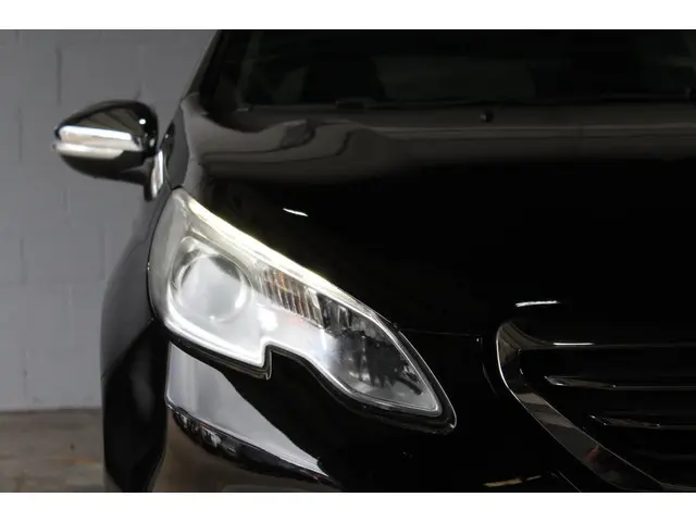 Peugeot 2008 1.2 PureTech Style 2015 Benzine 11