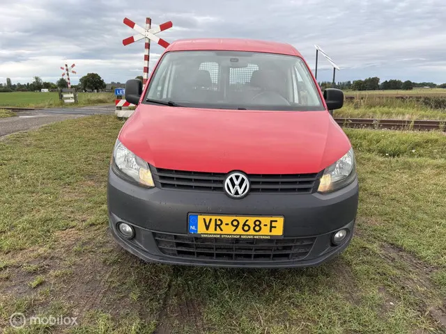 Volkswagen Caddy 1.6 TDI 2015 Diesel 11