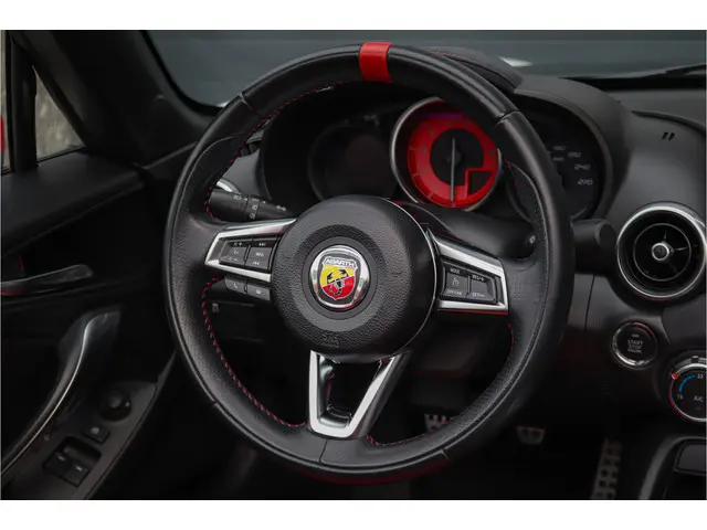 Abarth 124 Spider 1.4 MultiAir Turismo 2017 Benzine 11