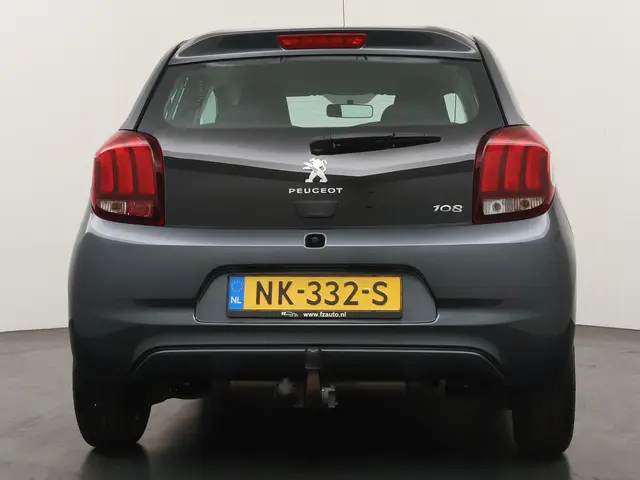 Peugeot 108 1.0 e-VTi Active 2017 Benzine 4
