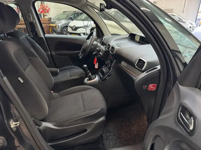 Citroën C3 Picasso 1.2 PureTech Exclusive 2015 Benzine 9