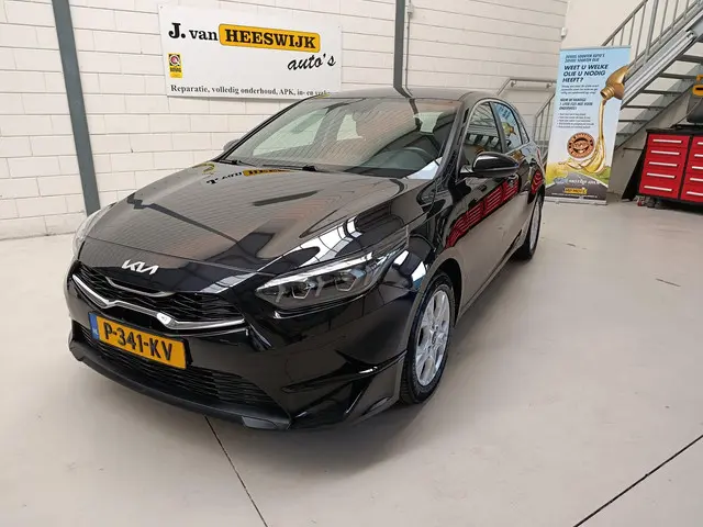 Kia Ceed 1.0 T-GDi DynamicLine 2022 Benzine 19
