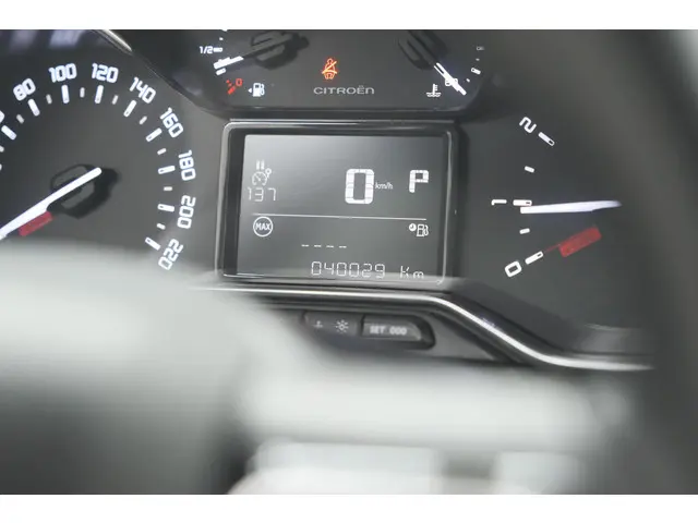 Citroën C3 PureTech 110 EAT6 Shine 2022 Benzine 38