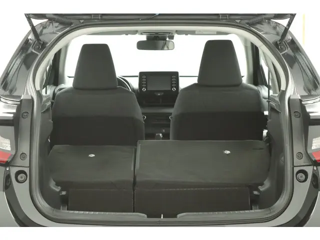Toyota Yaris 1.5 Hybrid Active 2020 Hybride Benzine 26