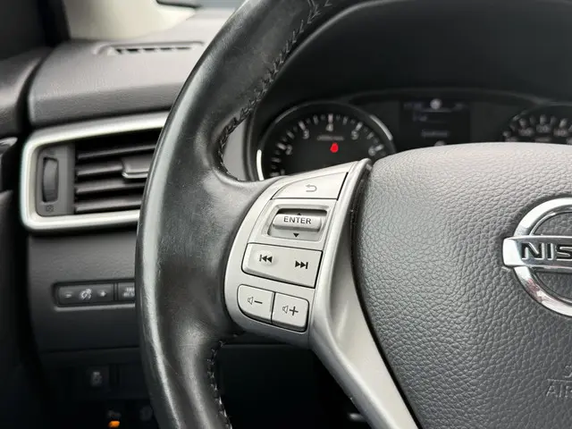 Nissan QASHQAI 1.2 Acenta 2014 Benzine 16