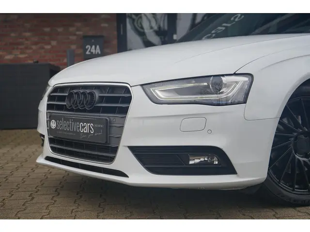Audi A4 Avant 1.8 TFSI S-line 2013 Benzine 4
