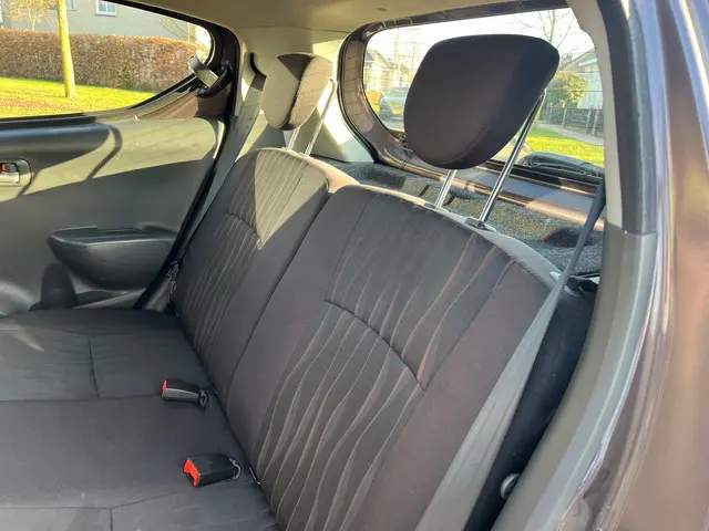 Nissan Pixo 1.0 Look 2013 Benzine 6