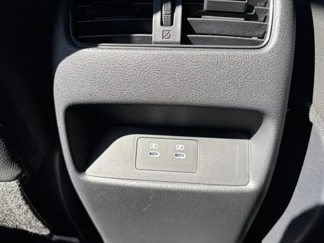 Nissan QASHQAI MHEV 140 MT Tekna 2025 Benzine 35