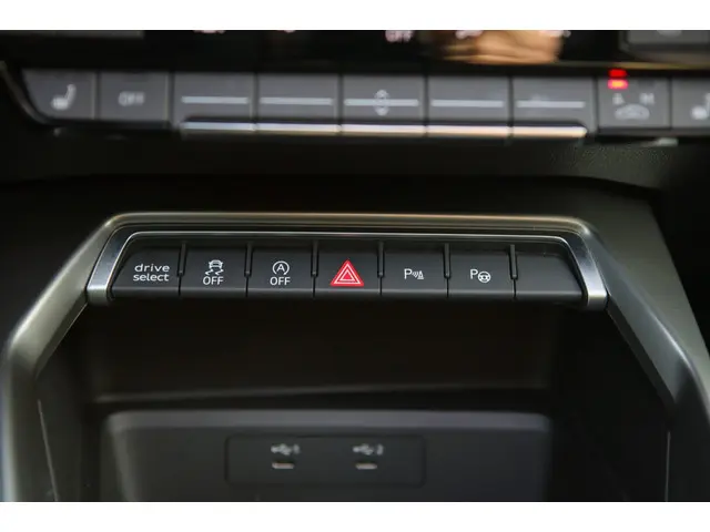 Audi S3 Sportback 2.0 TFSI S3 | Pano | Milltek | 2021 Benzine 11