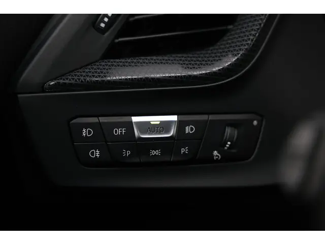 BMW 1 Serie 118i M-Sport Aut. 2023 Benzine 33