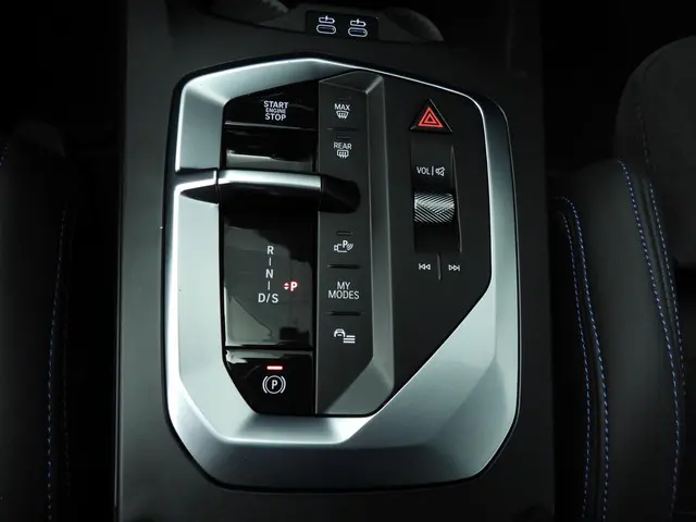 BMW 1 Serie 5-deurs 120 2025 Benzine 16