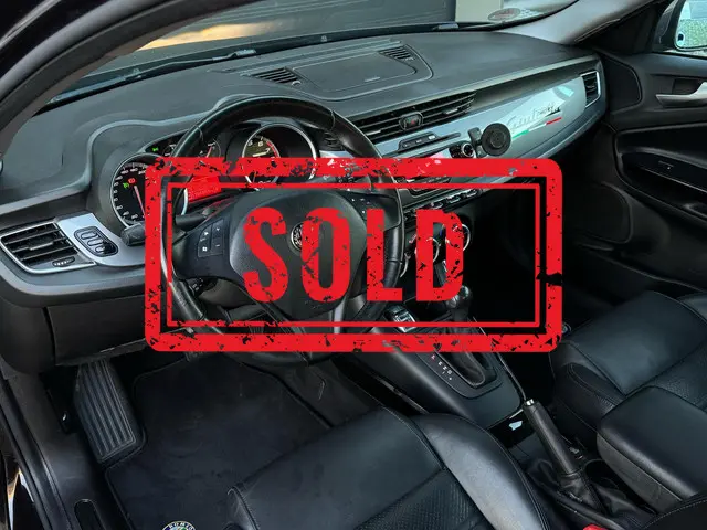 Alfa Romeo Giulietta VERKOCHT 2012 Benzine 25
