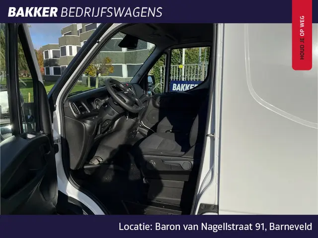Iveco Daily 35S16V 2.3 35 L2 H2 2020 Diesel 12