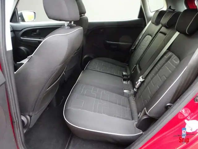 Kia Venga 1.6 CVVT Plus Pack 2013 Benzine