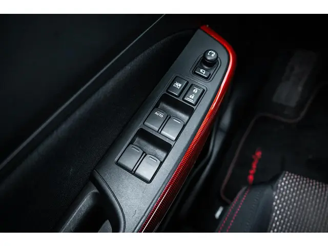 Suzuki Swift 1.4 Sport 2018 Benzine 34