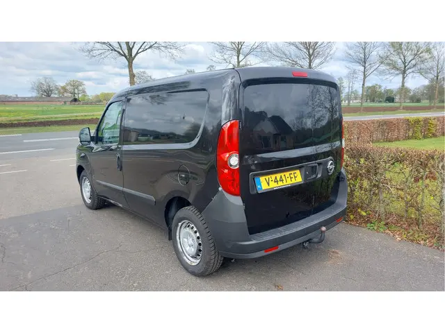 Opel Combo 1.3 CDTi L1H1 Edition 2017 Diesel 5