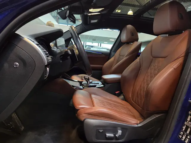 BMW X4 xDrive20i High Executive 2023 Hybride Benzine 18