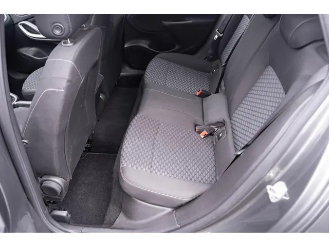 Opel Astra Sports Tourer 1.5 CDTI Edition 2021 Diesel 33