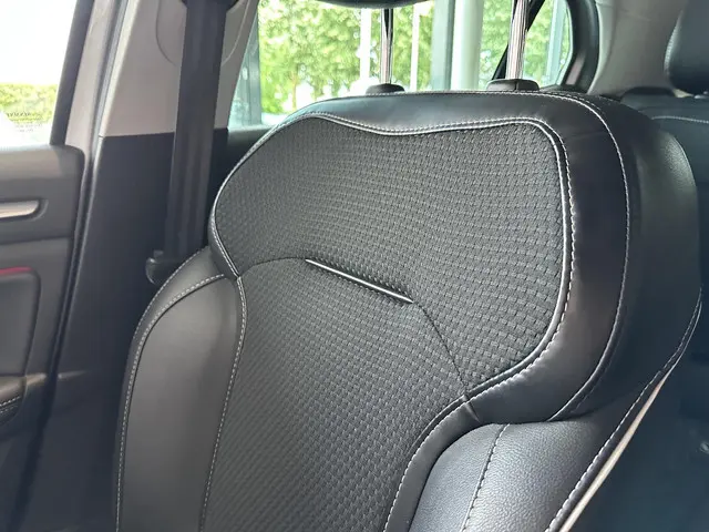 Renault Mégane 1.2 TCe Bose 2018 Benzine 24