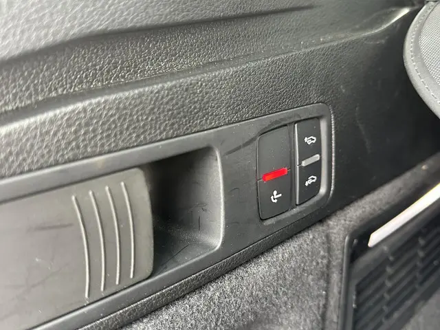 Audi Q5 55 TFSI e S LINE QUATTRO 2021 Hybride Benzine 10