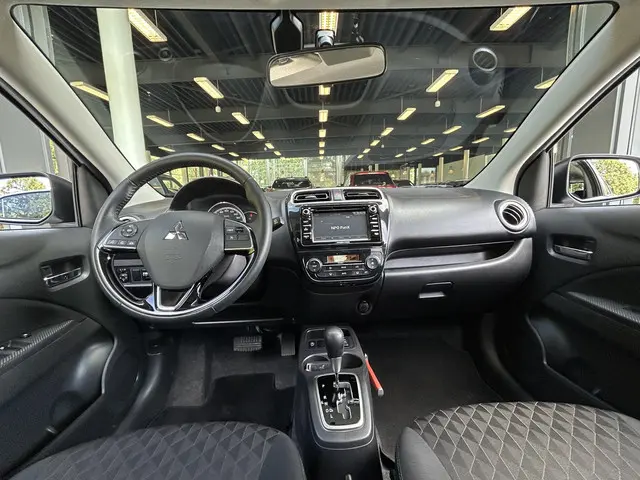 Mitsubishi Space Star 1.2 Nova 2020 Benzine 3