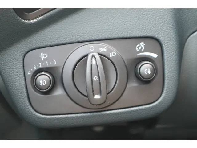 Ford C-MAX 1.0 Edition 2014 Benzine 22