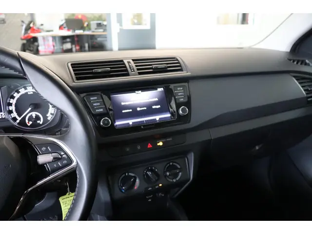 Škoda Fabia 1.0 TSI Ambition 2021 Benzine 21