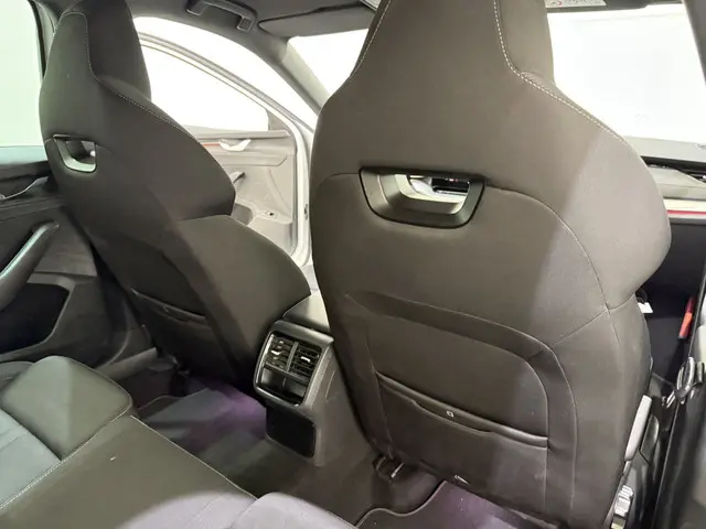 Škoda Octavia Combi 1.0 TSI MHEV Sport Aut7 2021 Benzine 30