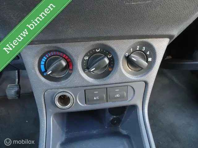 Ford Transit Connect T200S 1.8 TDCi Ambiente 2013 Diesel 15