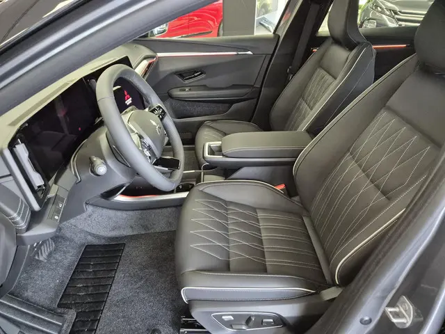 Mitsubishi Eclipse Cross Instyle 87 kWh 2025 Elektrisch 7