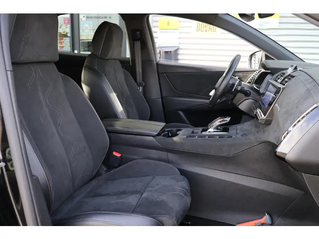 DS DS 7 Crossback 1.6 Performance Line 2021 Benzine 21