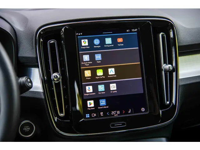 Volvo XC40 2.0 B4 Plus Dark 2024 Benzine 19