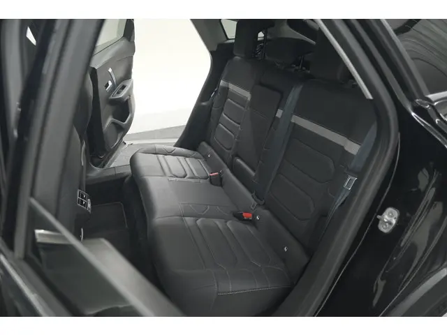 Citroën ë-C4 Shine Pack Business 50 kWh 2023 Elektrisch 33