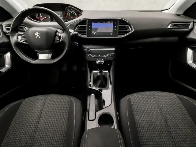 Peugeot 308 SW 1.2 PureTech Sport 2020 Benzine 6