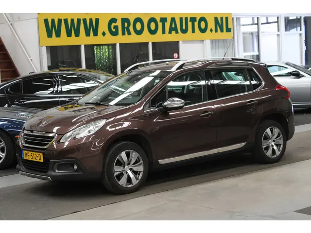 Peugeot 2008 1.2 VTi Allure 2013 Benzine