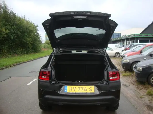 Citroën C4 Cactus 1.2 PureTech Shine ( NAVI ) 2016 Benzine 7