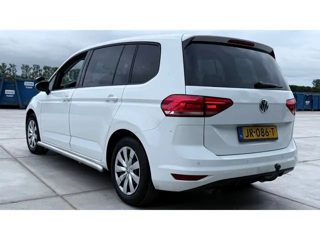 Volkswagen Touran 2.0 TDI SCR Comfortline 2016 Diesel 6