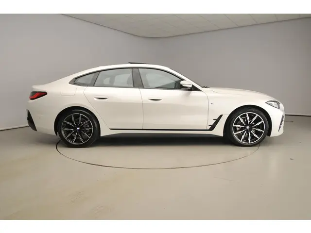 BMW 4 Serie Gran Coupé 420i 2025 Benzine 4