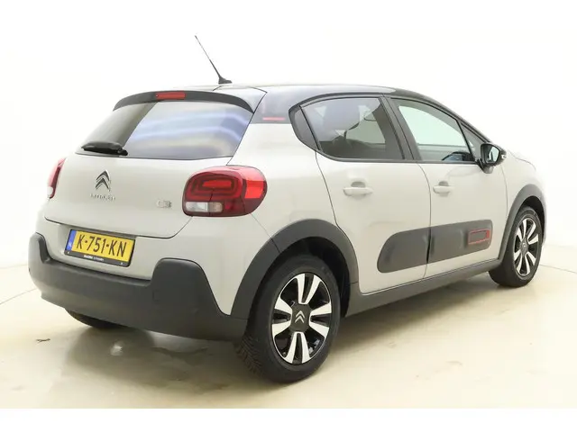 Citroën C3 1.2 PureTech C-Series 2021 Benzine 2