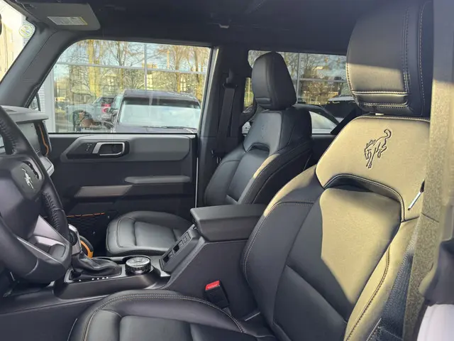 Ford Bronco AWD 2.7L V6 BADLANDS 2025 Benzine 14