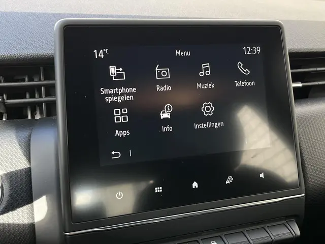 Renault Clio 1.0 TCe Intens 2020 Benzine 35